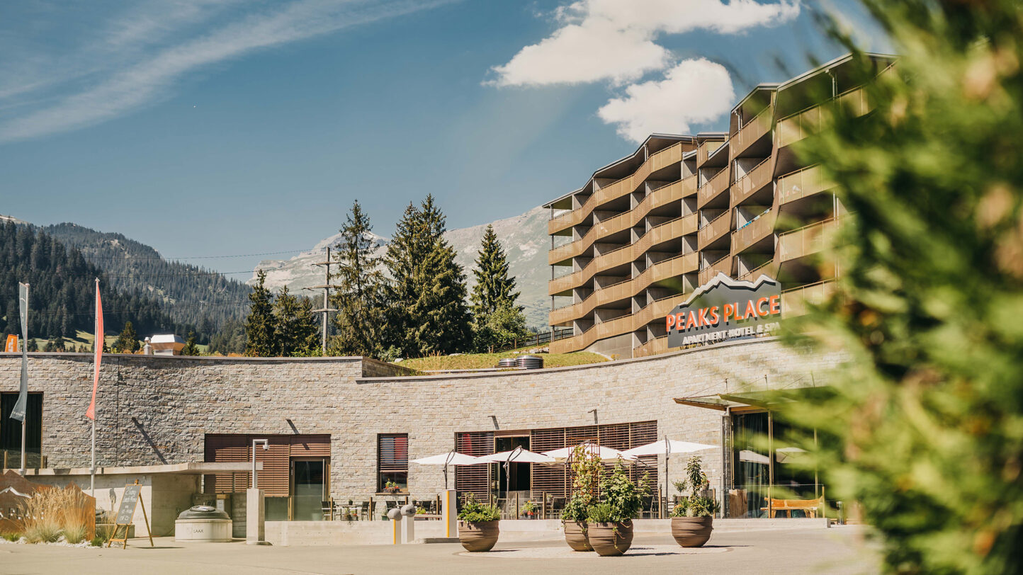 Peaks_Place_Sommer_Aussenansicht
